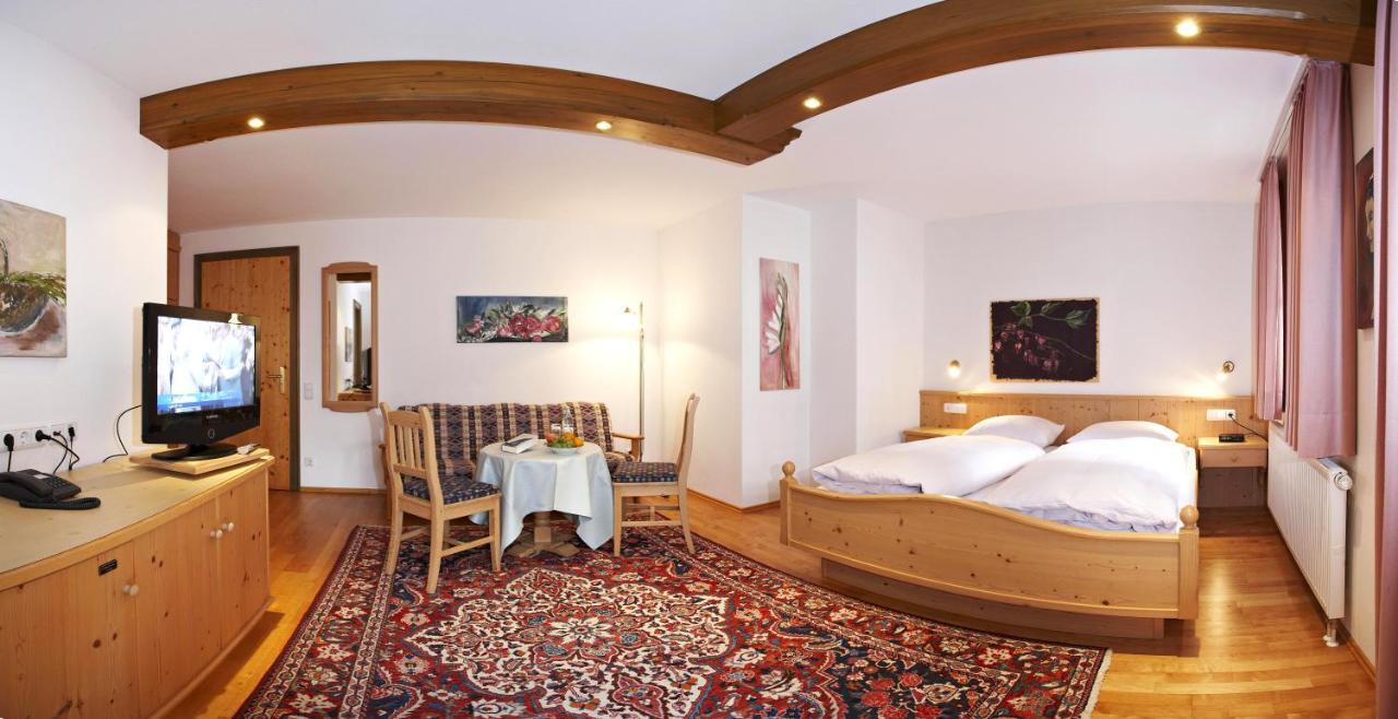 Oberschmied 3*