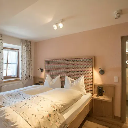 Hotel Oberschmied Reit im Winkl Room photo